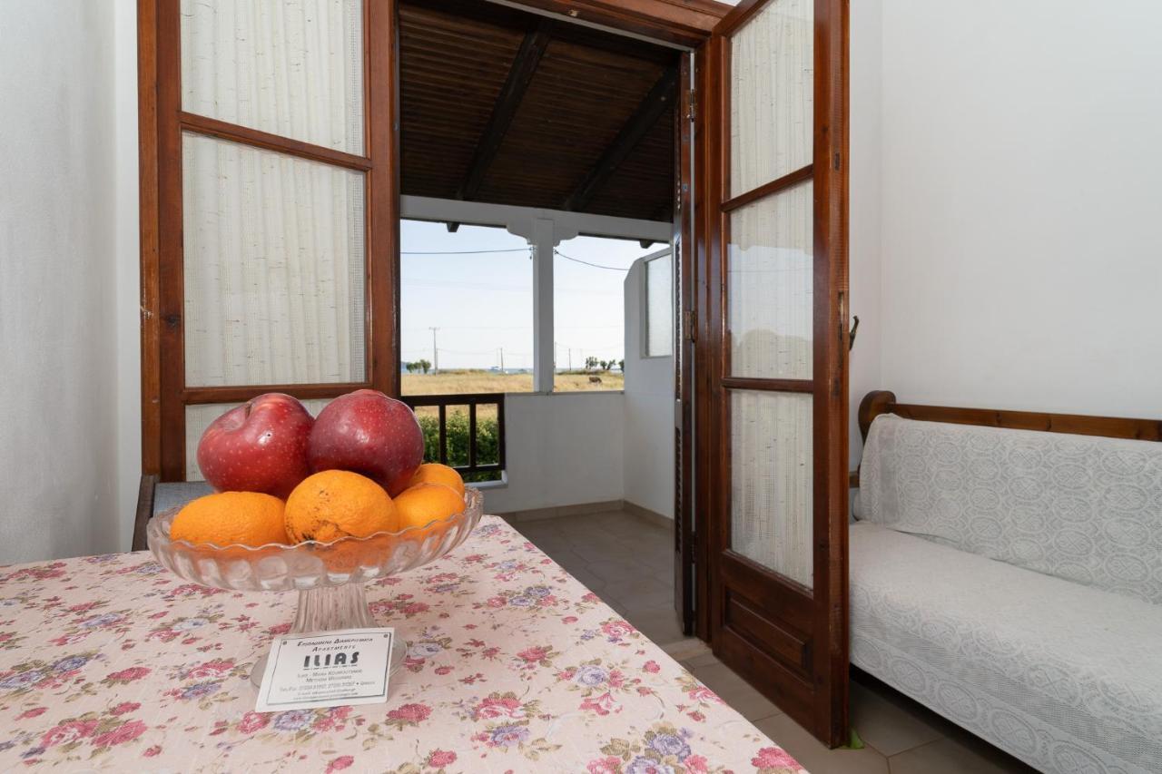 Ilias Apartments Метоні Екстер'єр фото